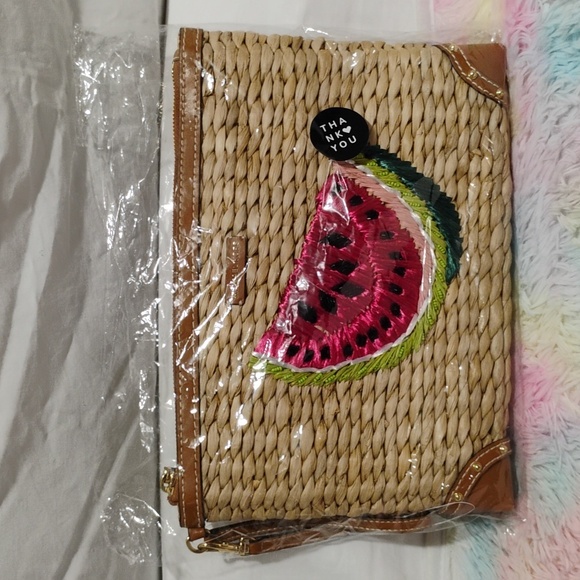 NWOT Michael Kors Malibu Straw Watermelon XL Zip Clutch - Picture 12 of 12